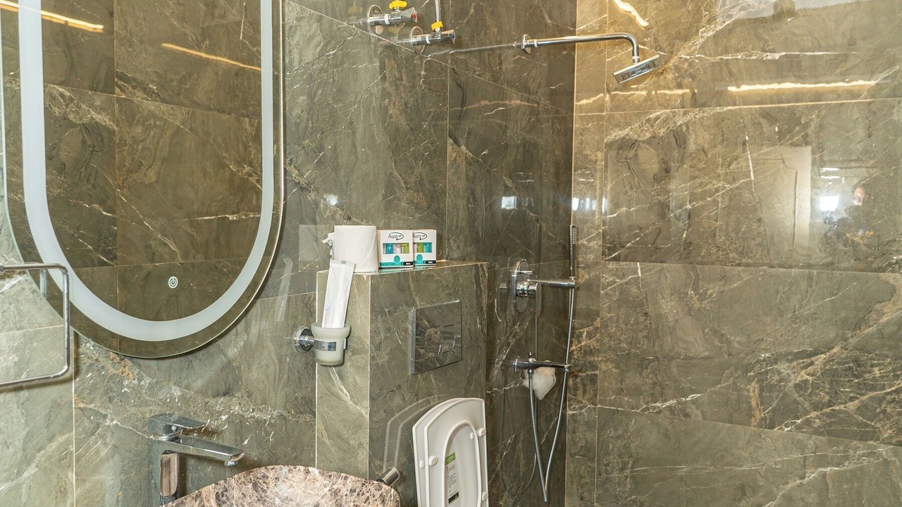 Photo of Bathroom in Alipur