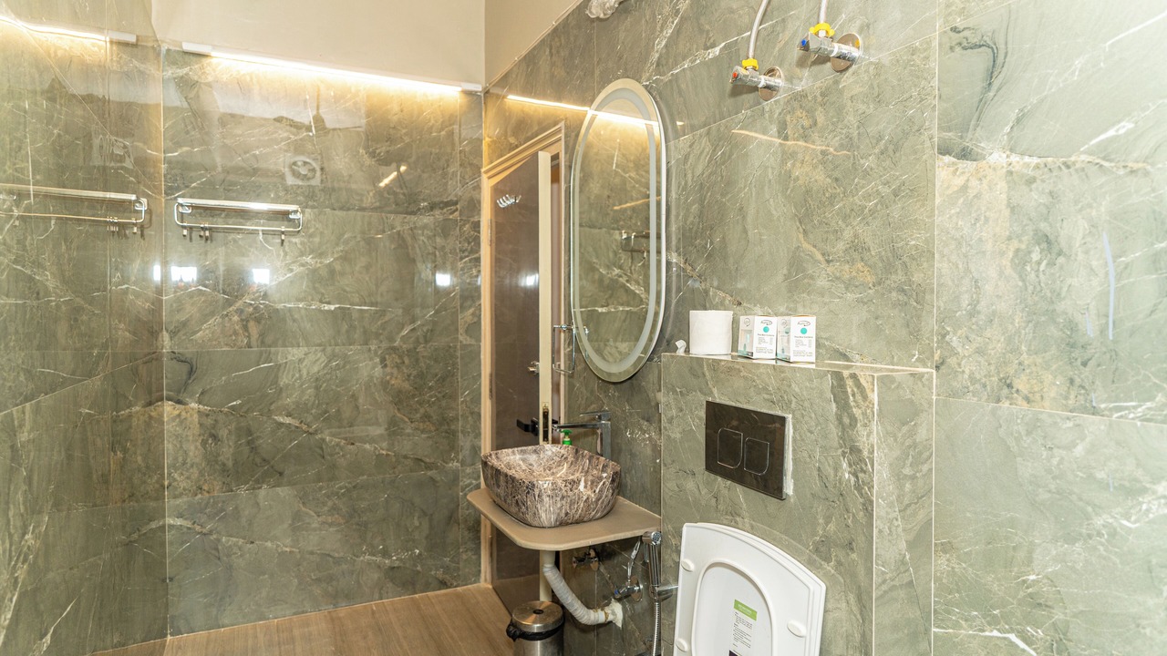Photo of Bathroom in Alipur
