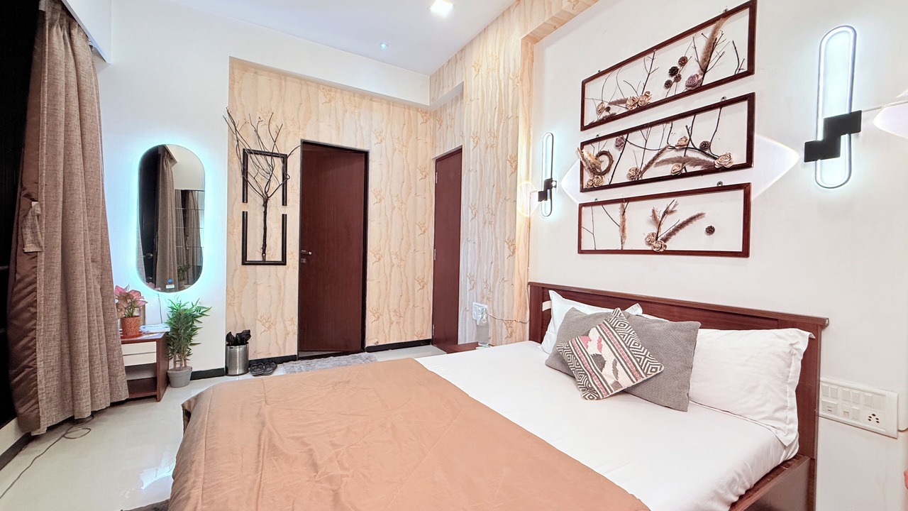 Photo of Bedroom in Aarey Colony