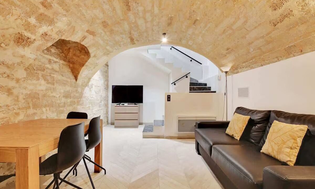 Photo of Livingroom in Agara