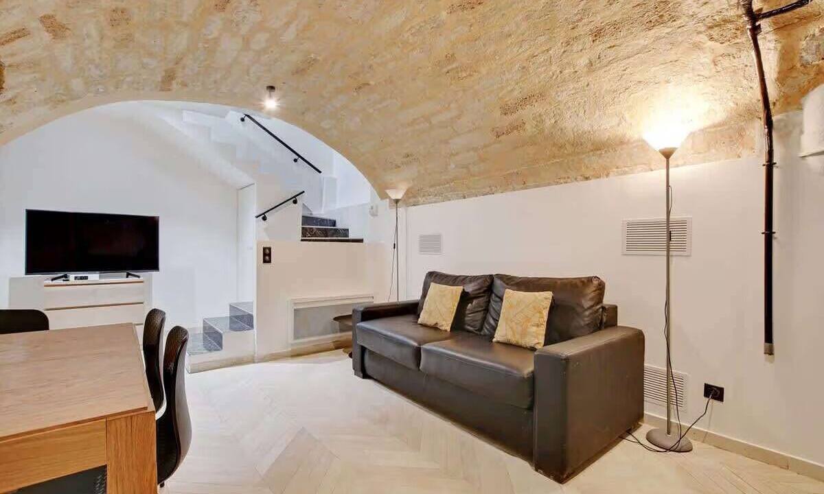 Photo of Livingroom in Agara