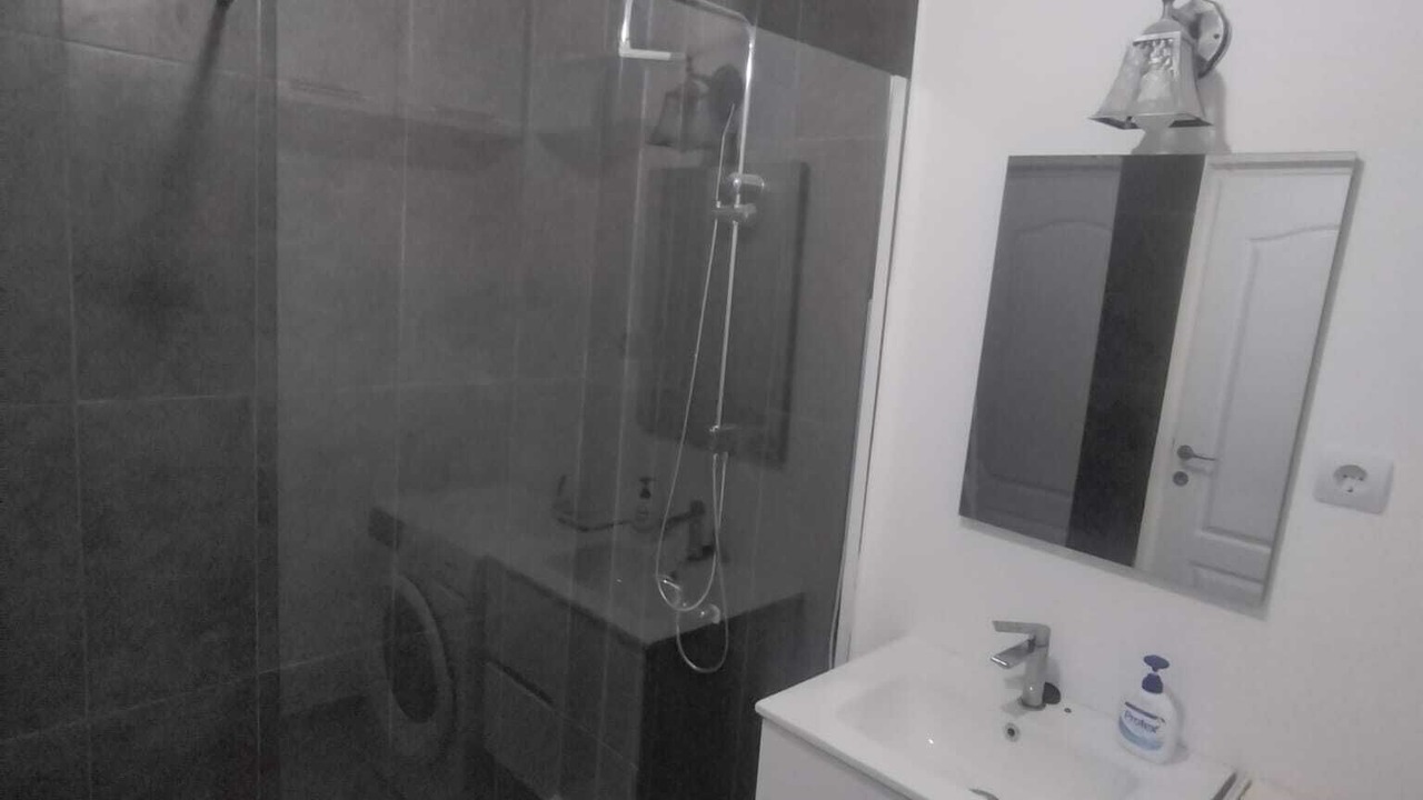Photo of Bathroom in Floresti