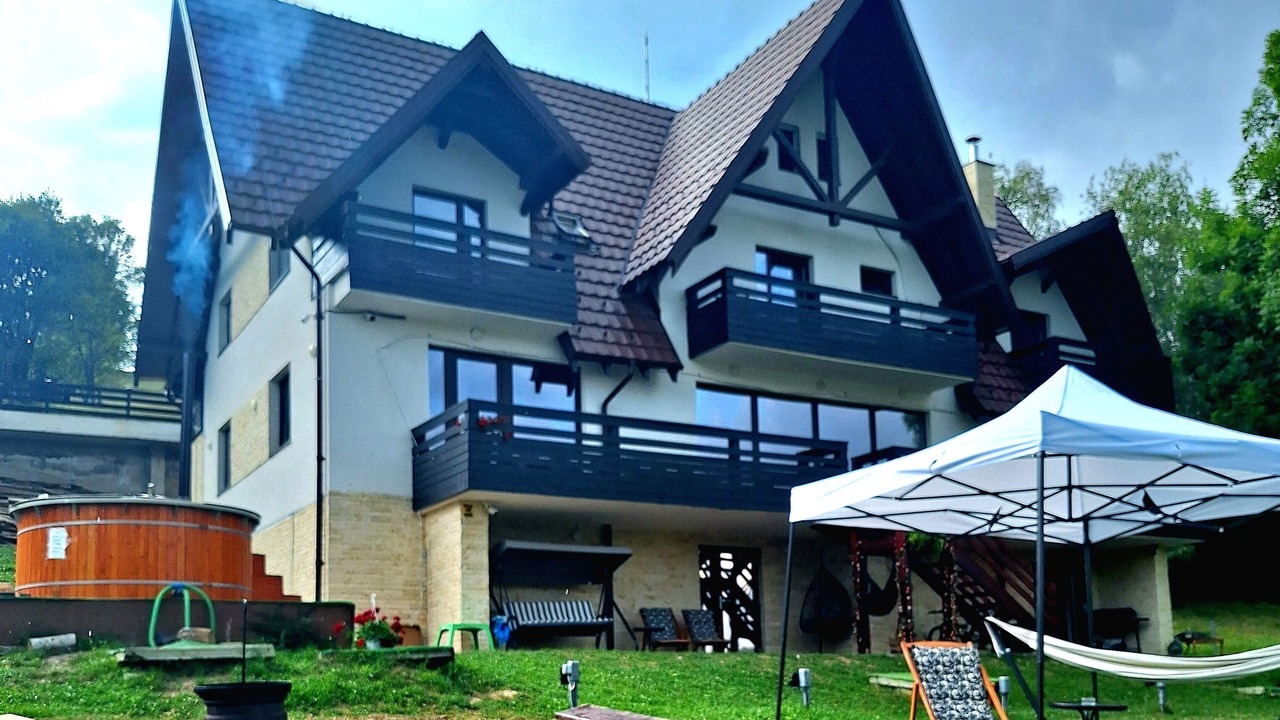 Photo of Outdoor in Bran