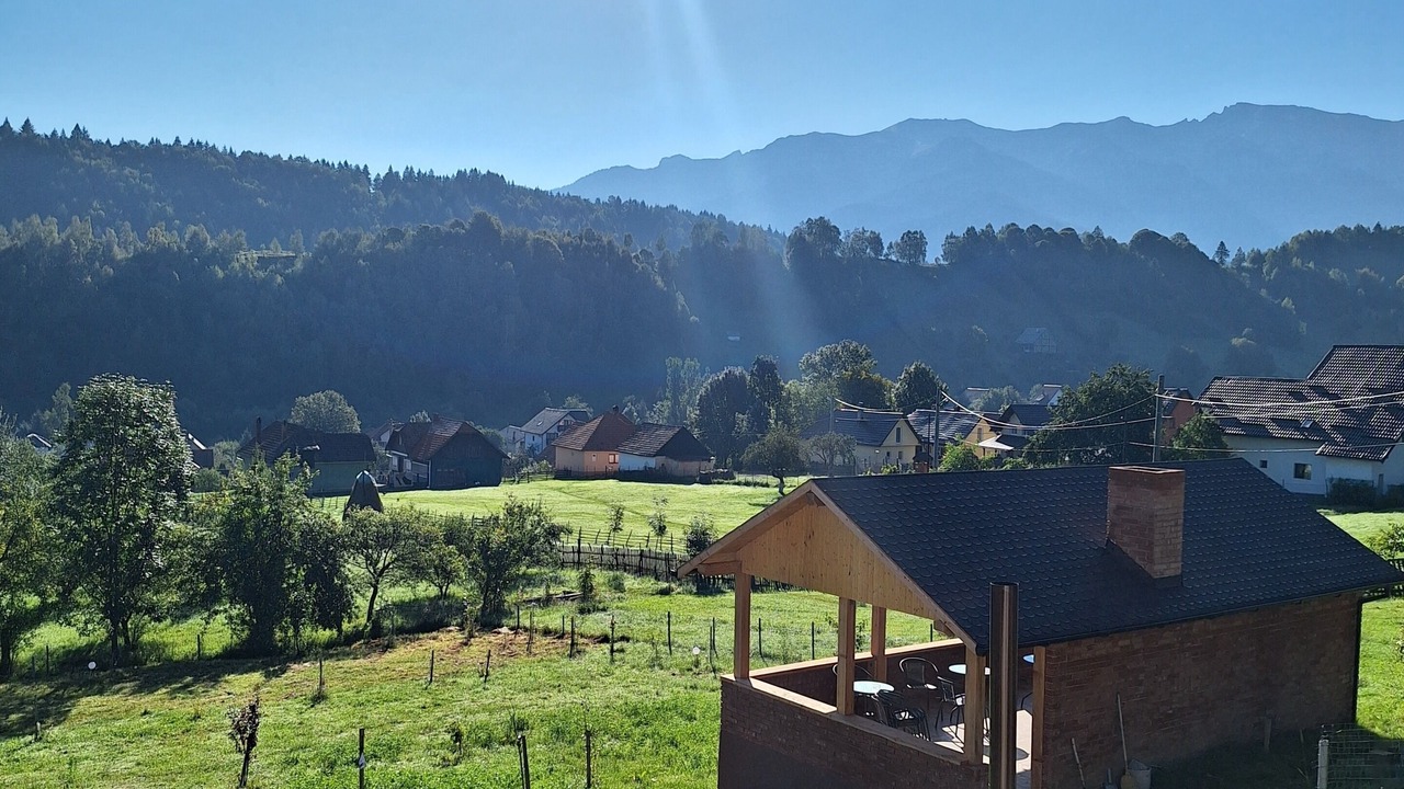 Photo of Outdoor in Bran