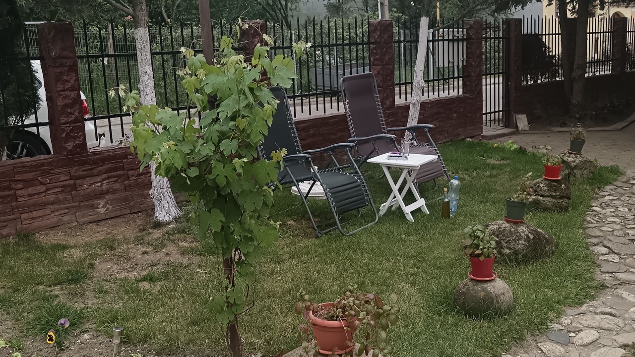 Photo of Outdoor in Selimbar