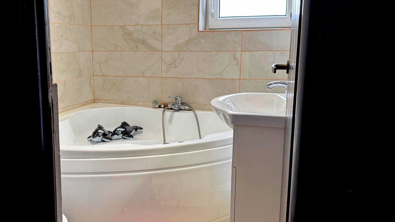 Photo of Bathroom in Selimbar