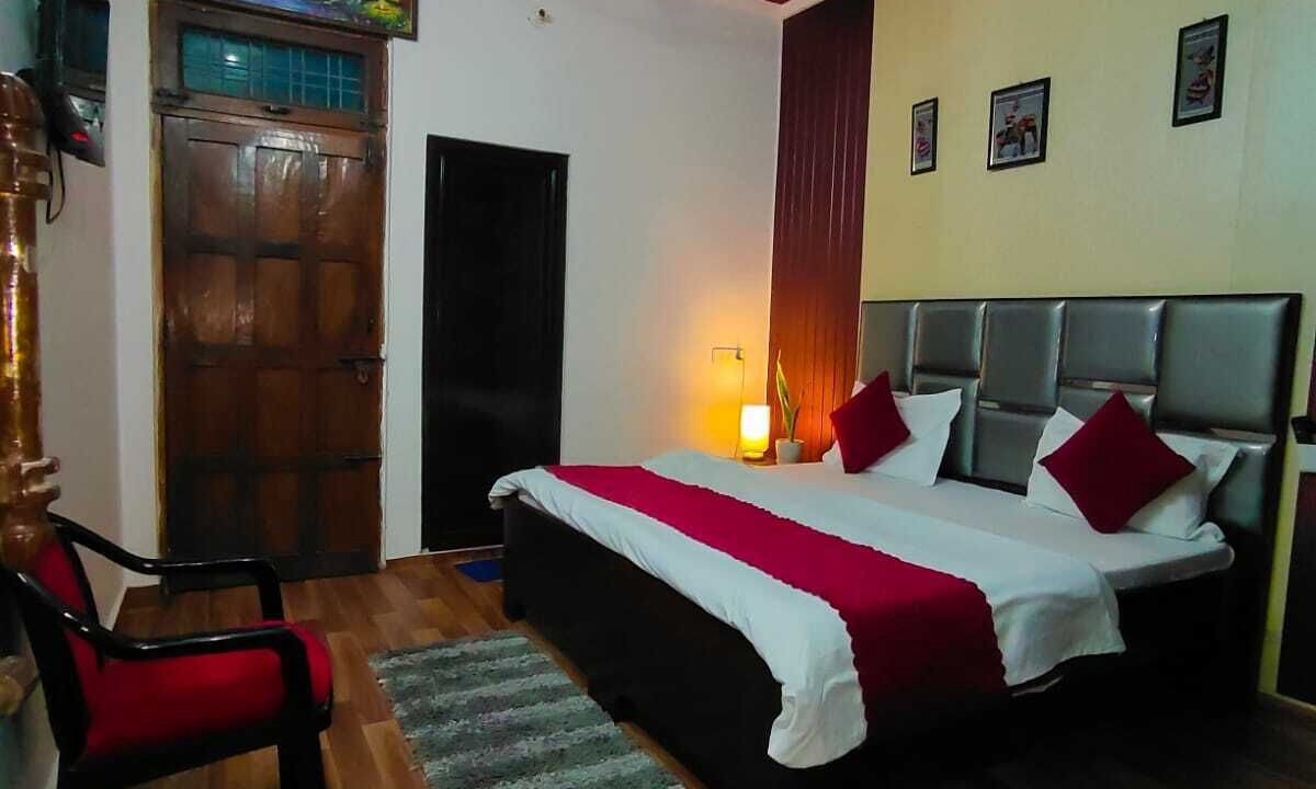 Photo of Bedroom in Rishikesh