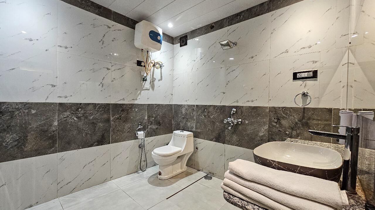 Photo of Bathroom in Pachmarhi