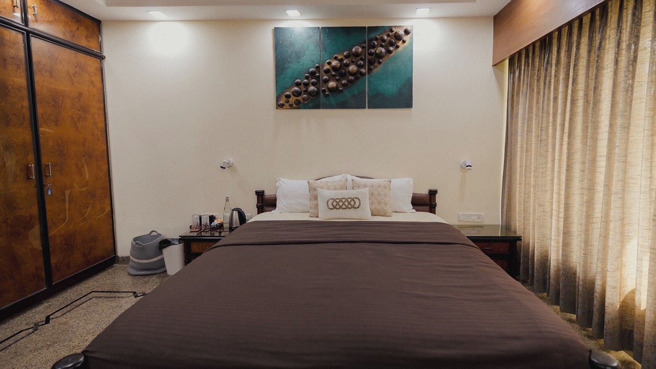 Photo of Bedroom in Dadar East