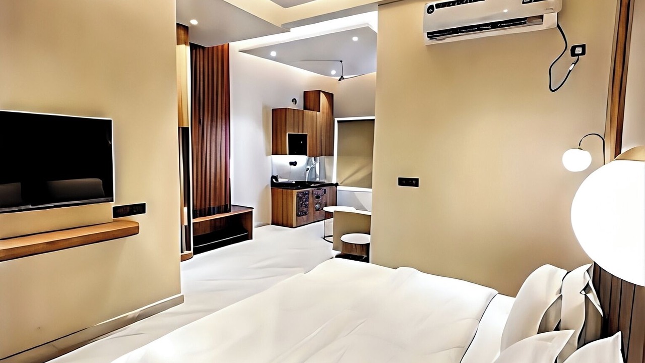 Photo of Bedroom in Tapovan