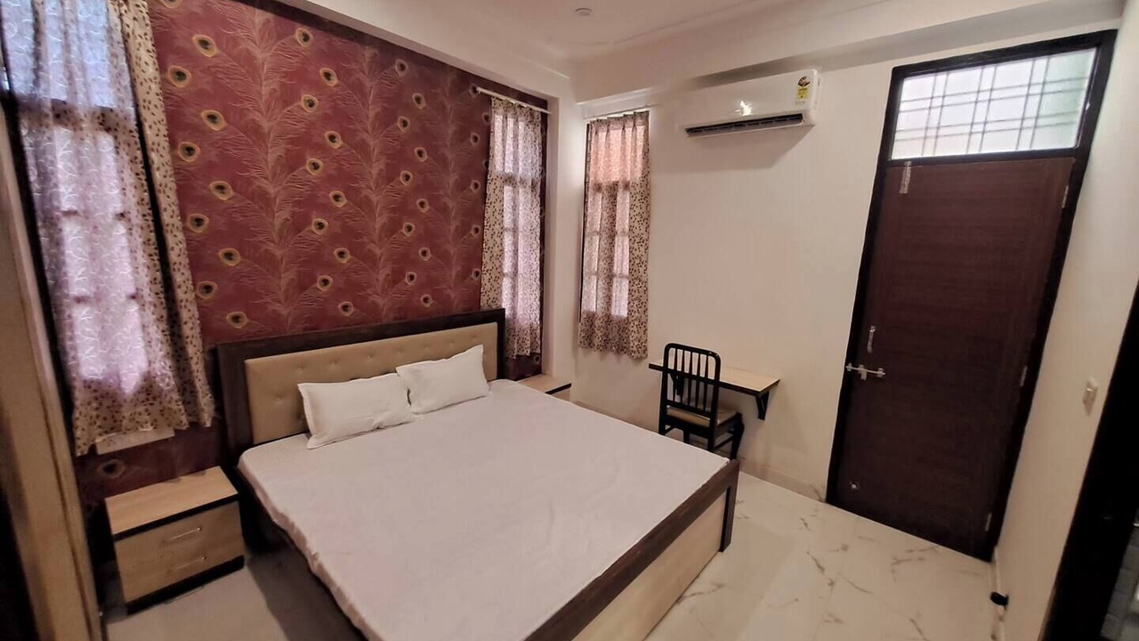 Photo of Bedroom in Fatehpura