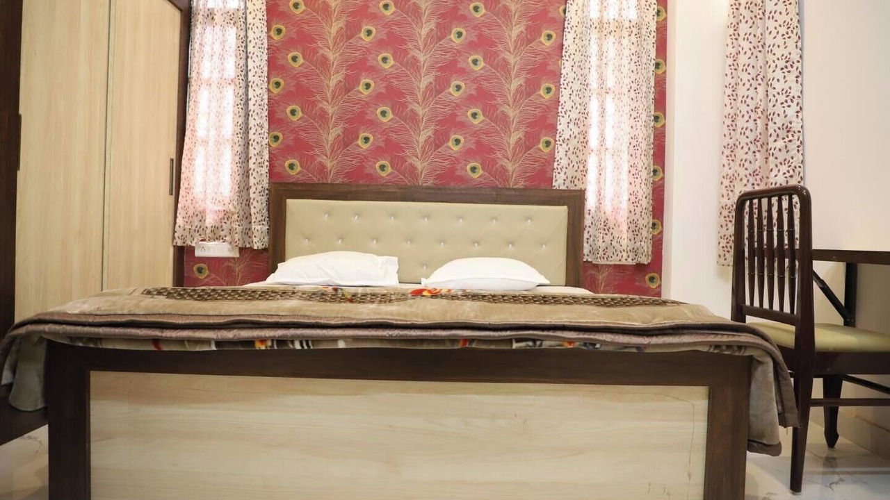 Photo of Bedroom in Fatehpura