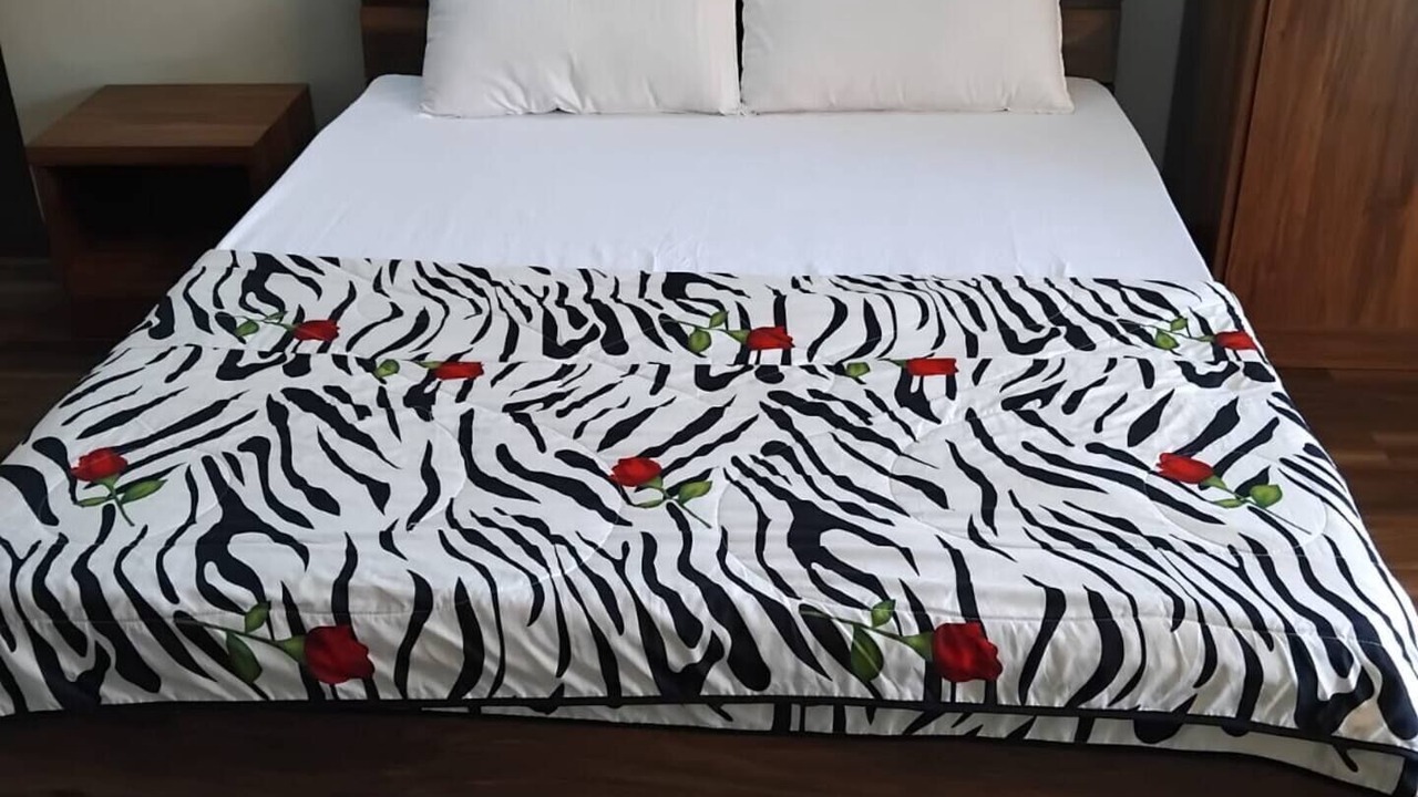 Photo of Bedroom in Mahabaleshwar