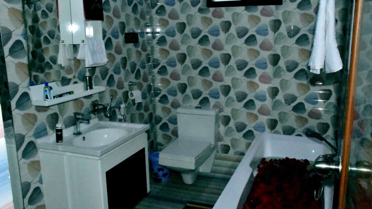 Photo of Bathroom in Thiruvananthapuram