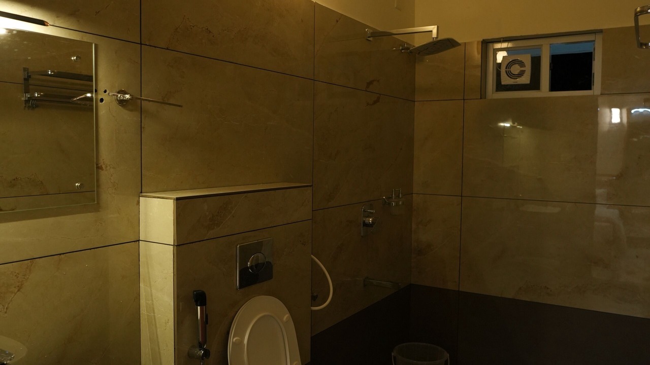 Photo of Bathroom in Vayittiri