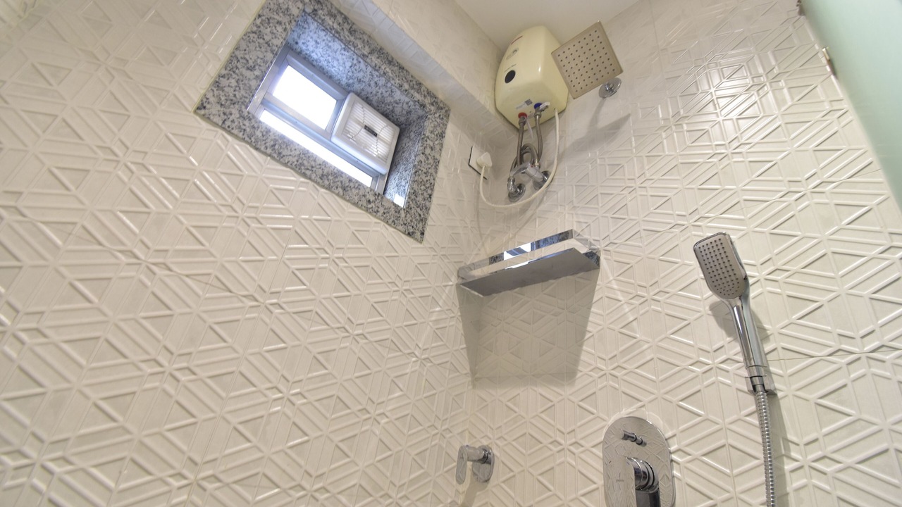Photo of Bathroom in Bandra West