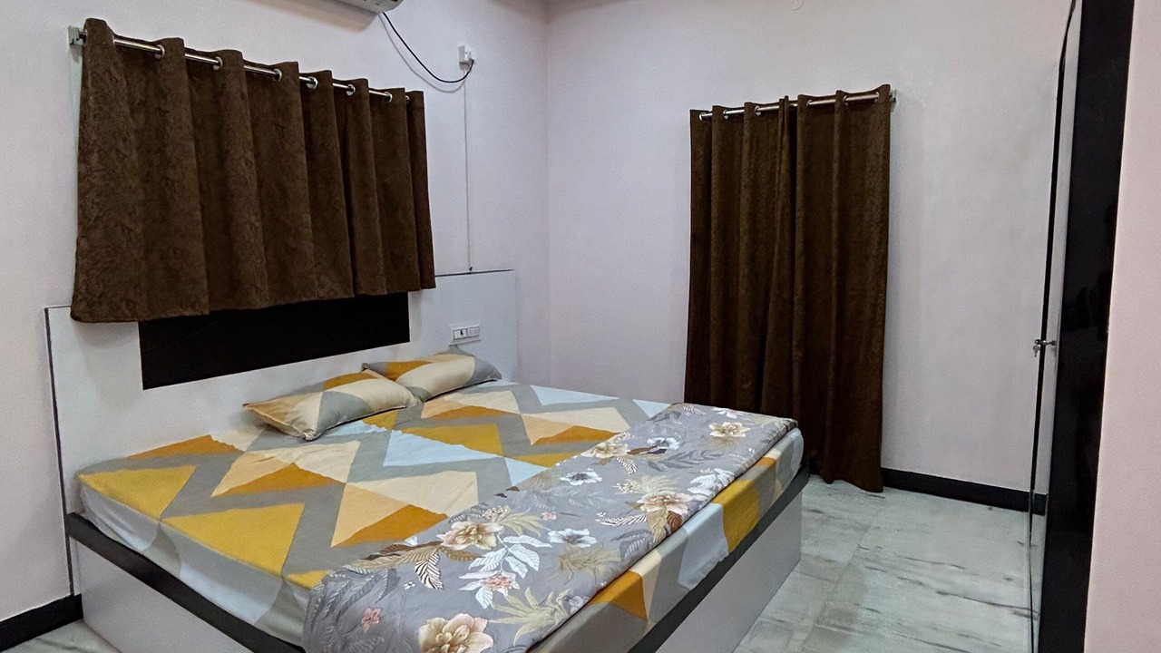 Photo of Bedroom in Annamalai Nagar