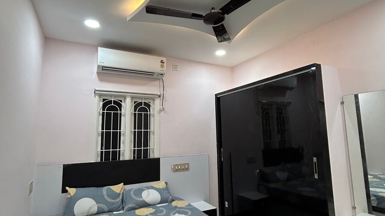 Photo of Bedroom in Annamalai Nagar