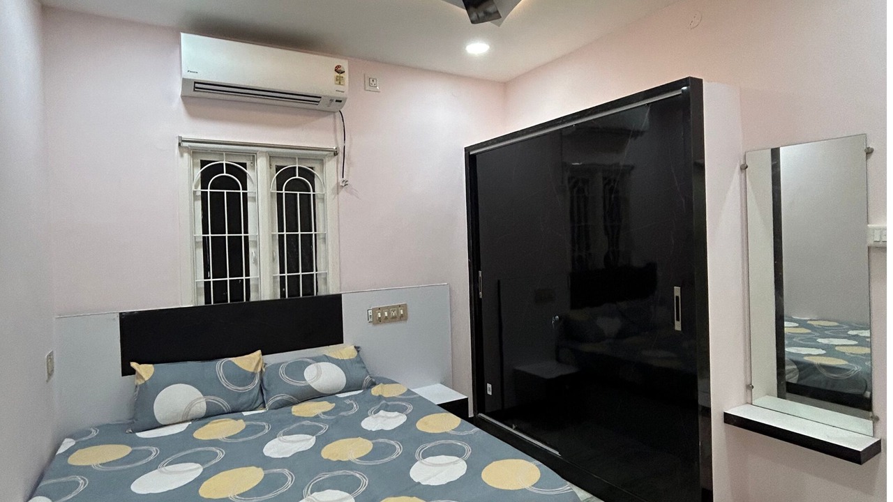 Photo of Bedroom in Annamalai Nagar