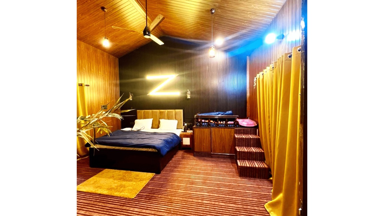 Photo of Bedroom in Tapovan