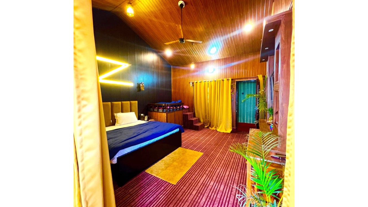 Photo of Bedroom in Tapovan
