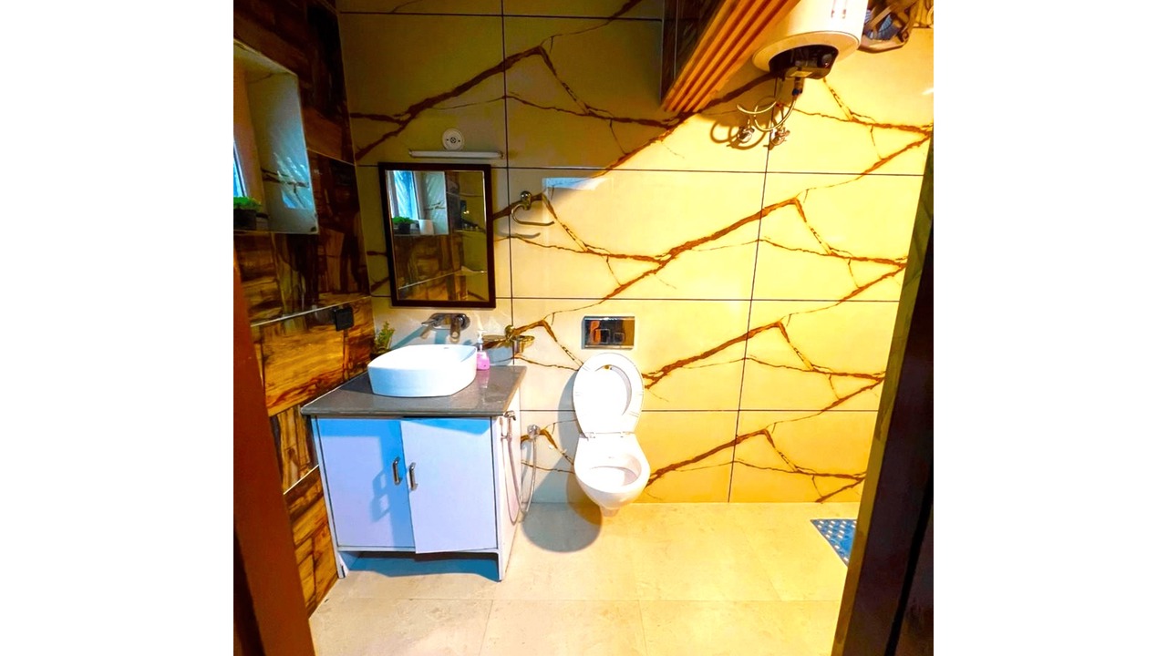 Photo of Bathroom in Tapovan