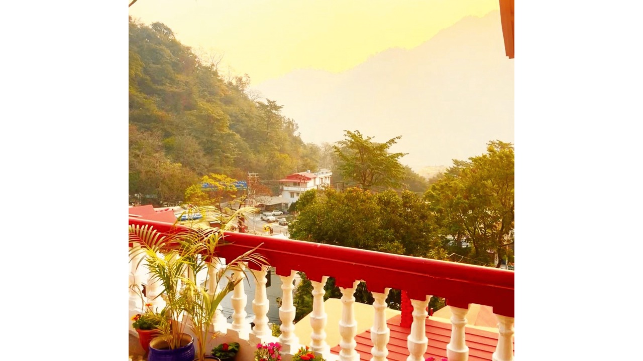 Photo of Patio Balcony in Tapovan
