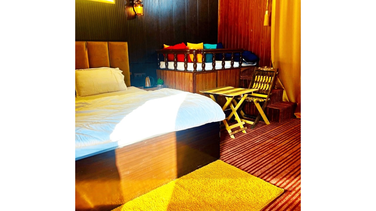 Photo of Bedroom in Tapovan