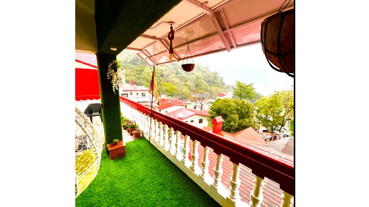 Photo of Outdoor in Tapovan
