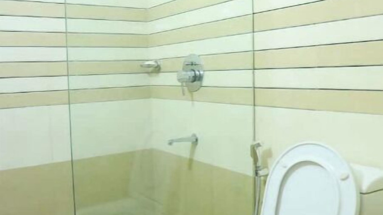 Photo of Bathroom in Aryad South