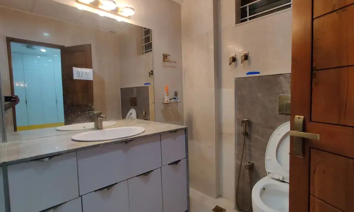 Photo of Bathroom in Agara