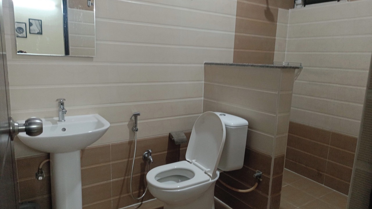 Photo of Bathroom in Kalyan Nagar