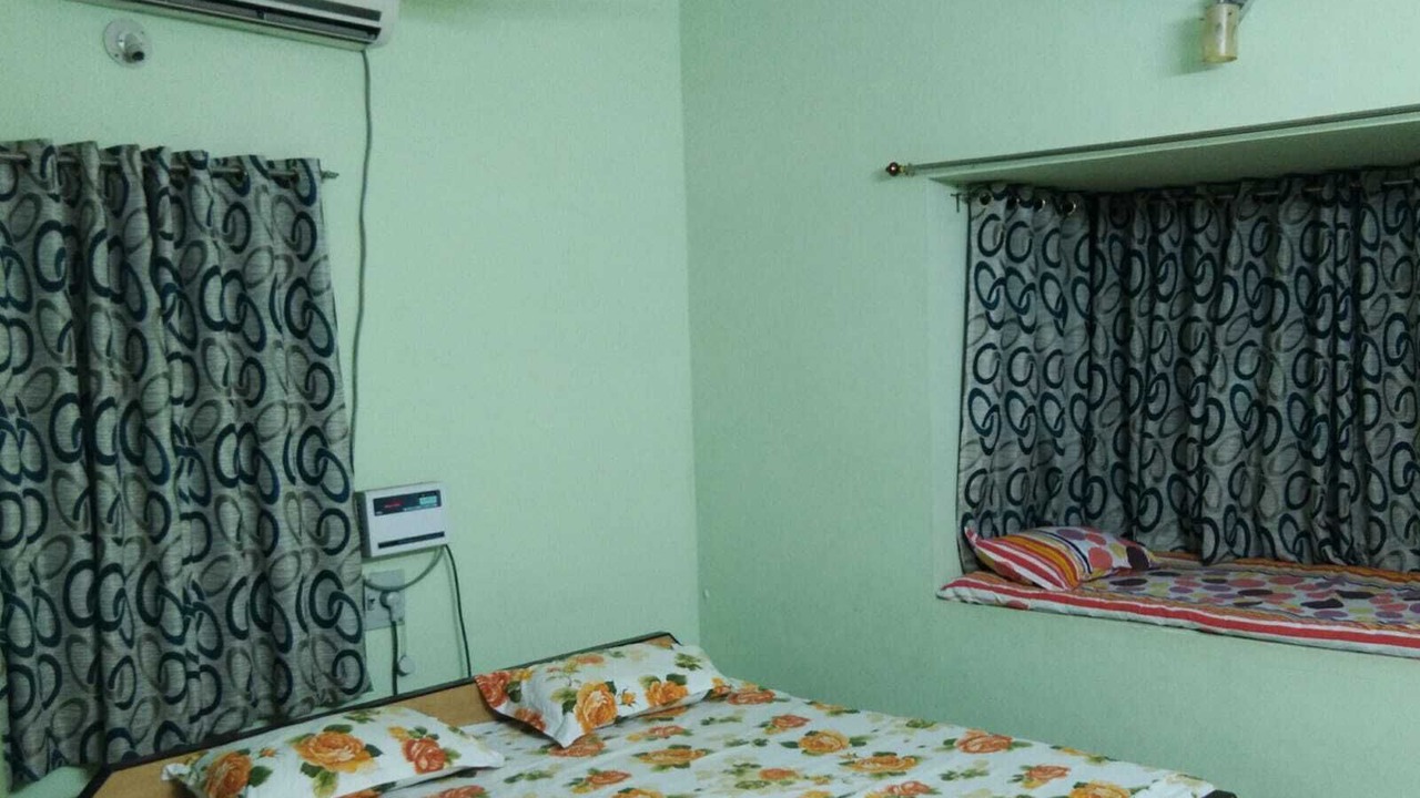 Photo of Bedroom in Rajahmundry