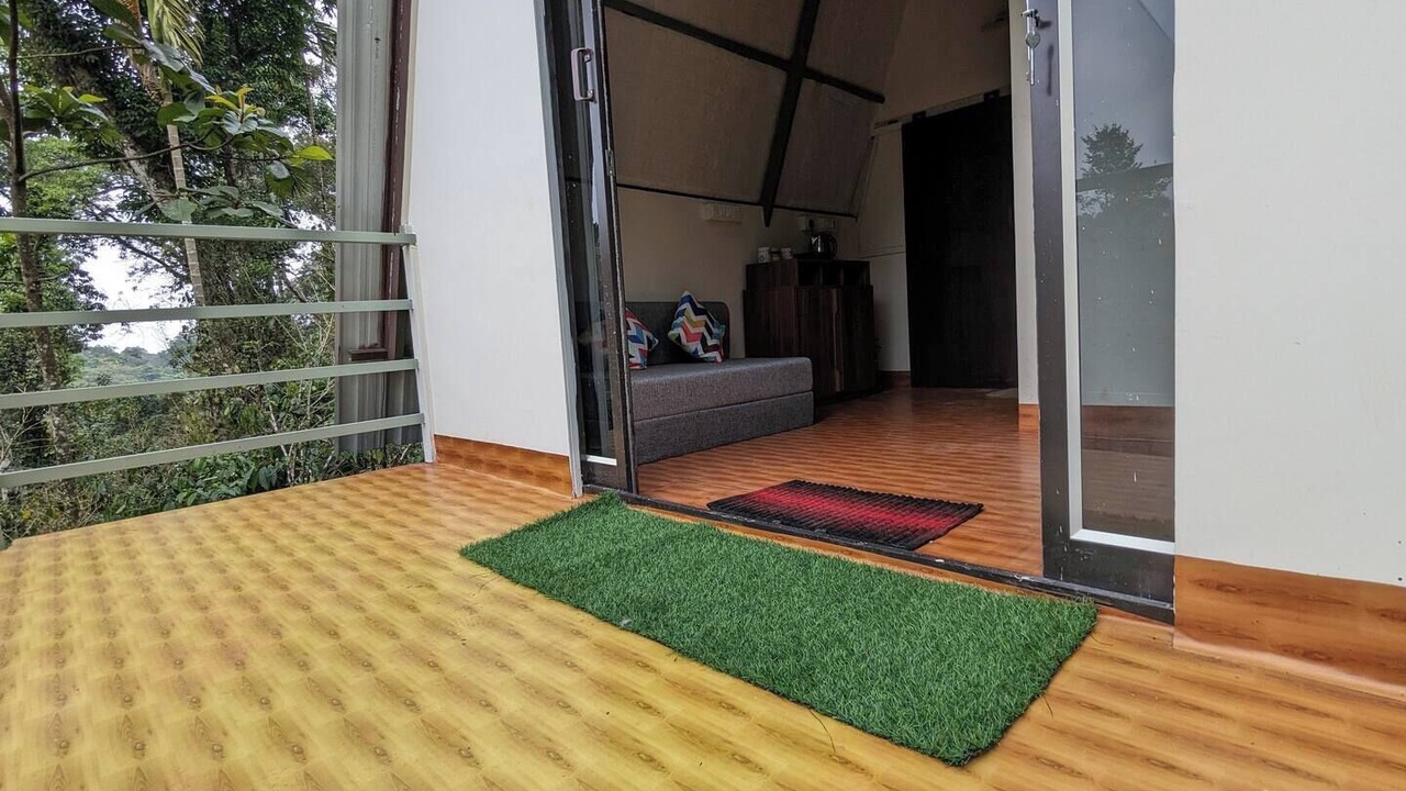 Photo of Patio Balcony in Bhagamandala