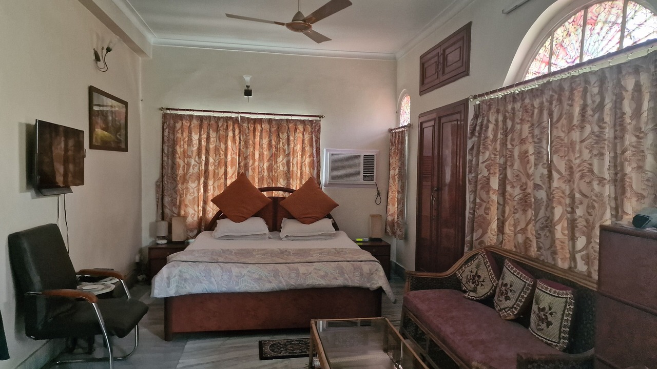 Photo of Bedroom in Raja Bazar
