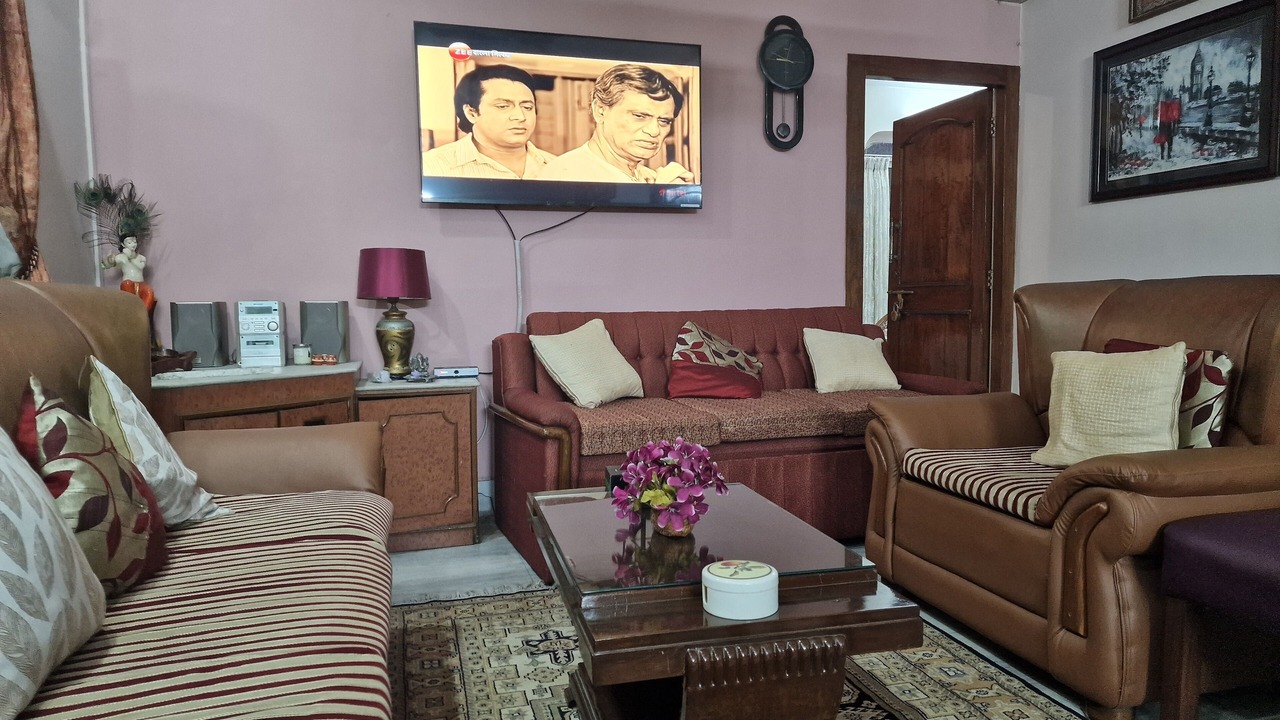 Photo of Livingroom in Raja Bazar