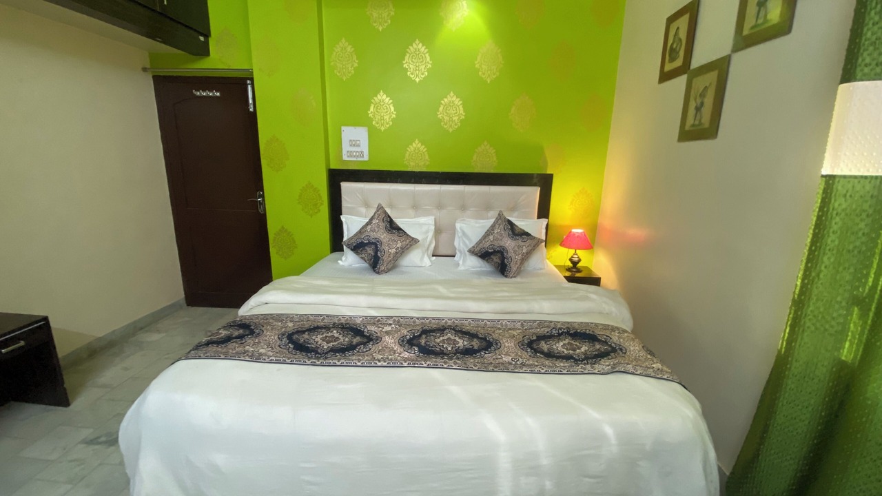 Photo of Bedroom in Abu Road