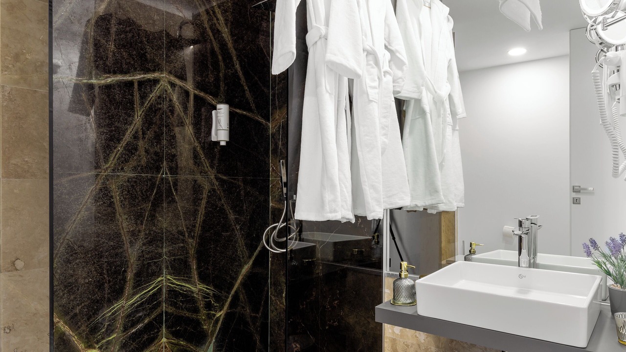 Photo of Bathroom in Neptun