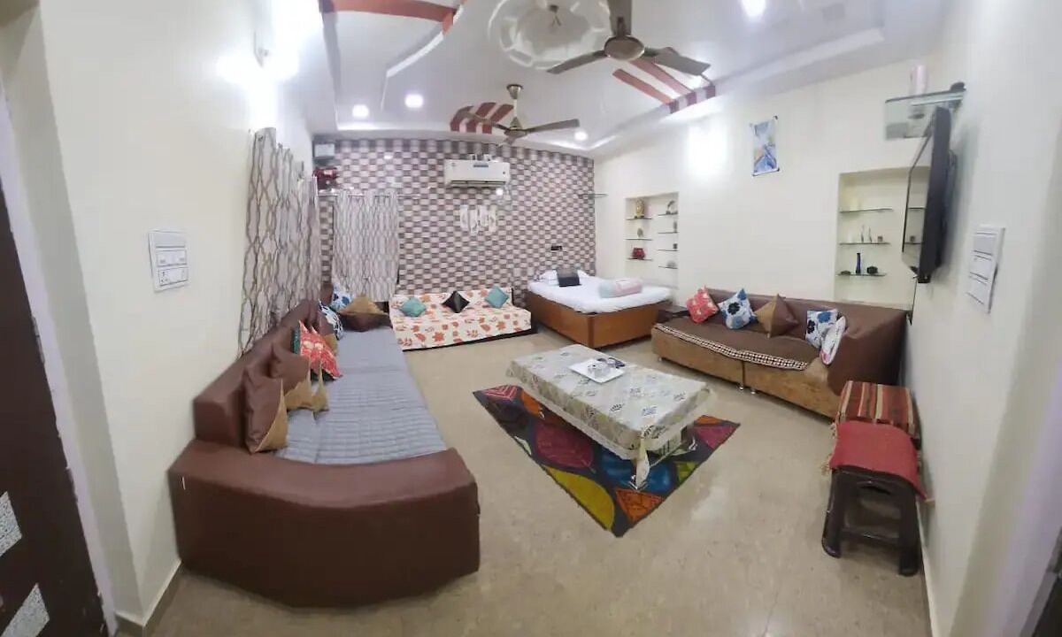 Photo of Bedroom in Abu Road