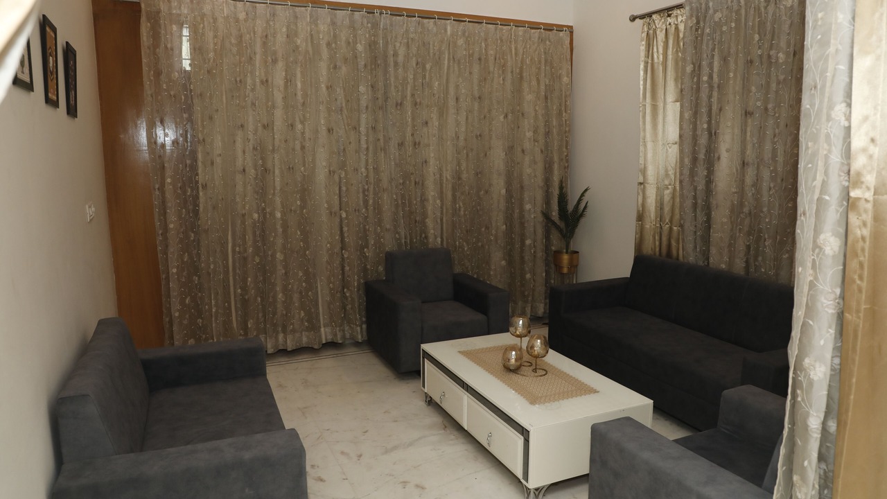 Photo of Livingroom in Udaipur