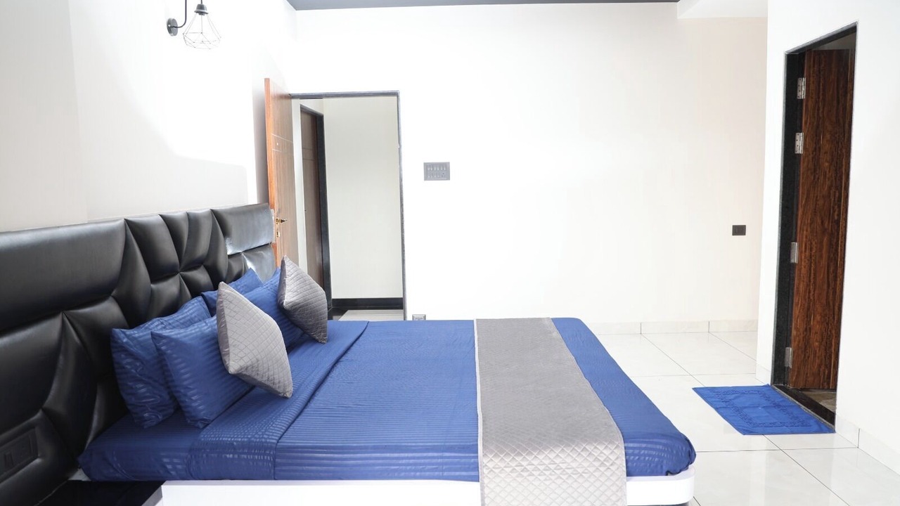 Photo of Bedroom in Lonavala