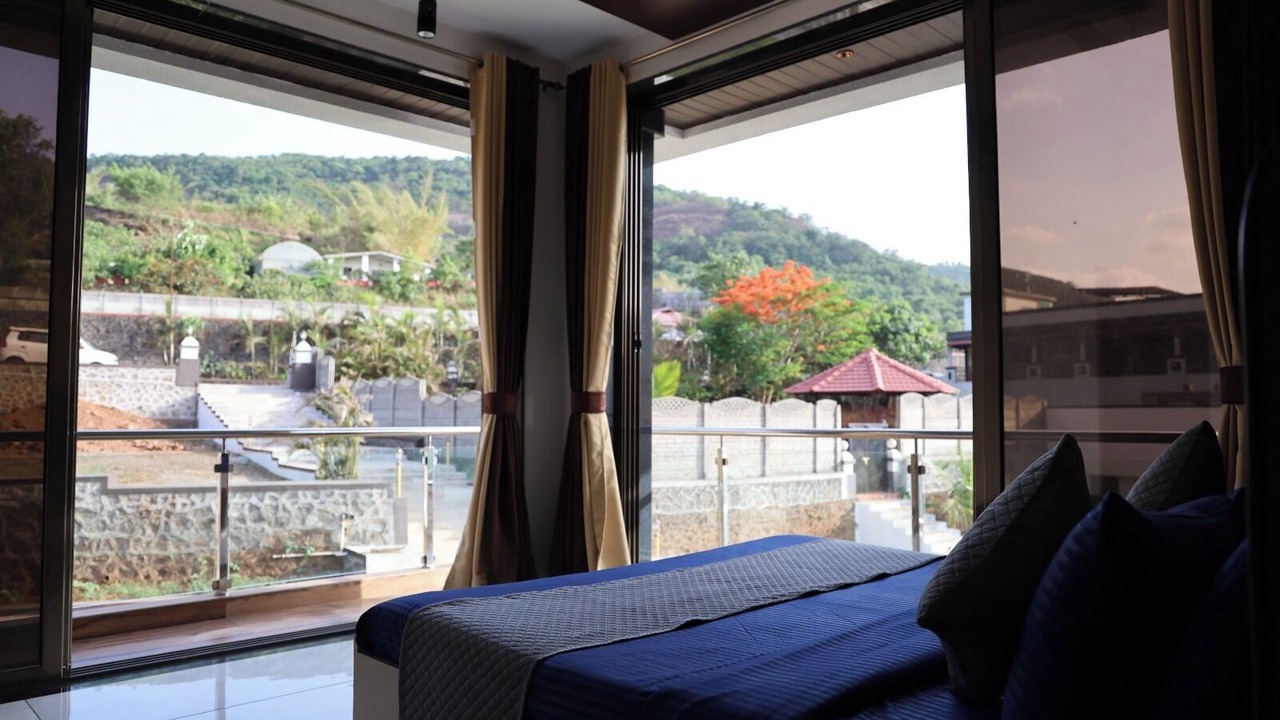 Photo of Bedroom in Lonavala