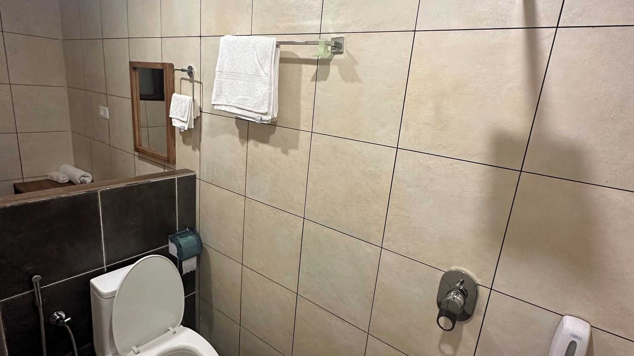 Photo of Bathroom in Nullatanni