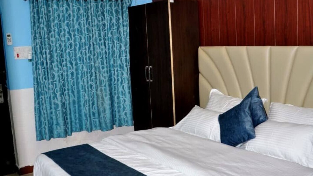 Photo of Bedroom in Mount Abu