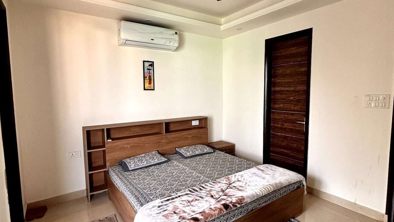 Photo of Bedroom in Rishikesh