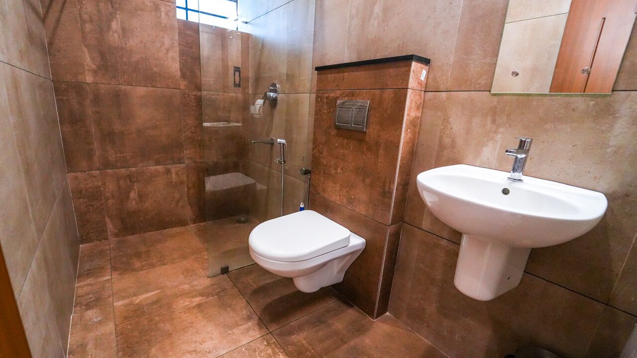 Photo of Bathroom in Edapalli