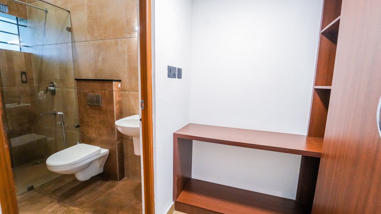 Photo of Bathroom in Edapalli