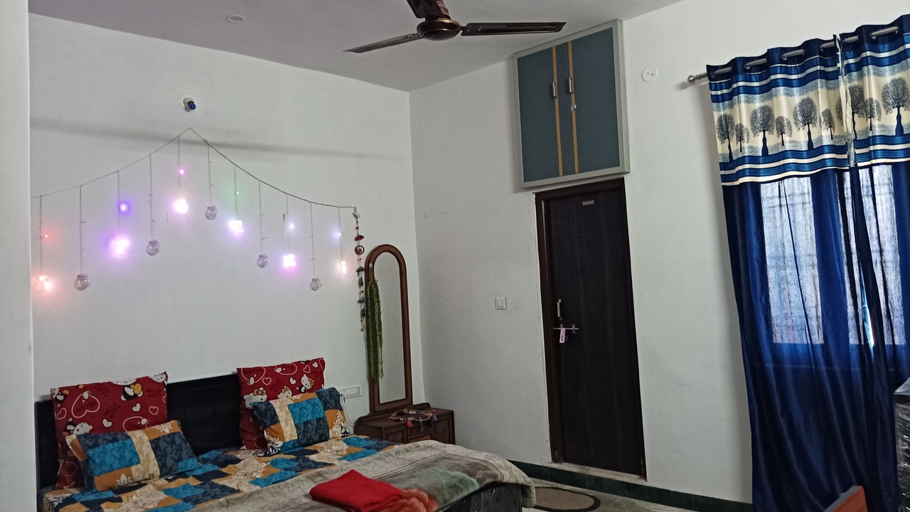 Photo of Bedroom in Khanjipeer