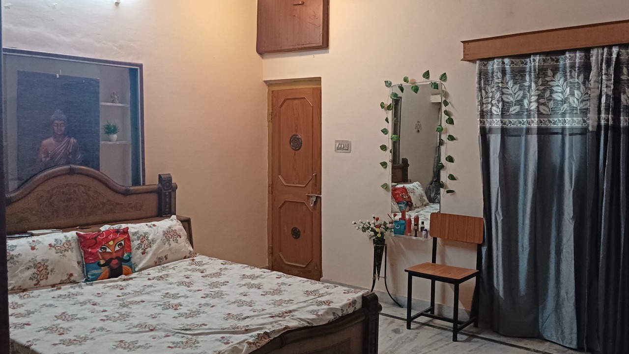 Photo of Bedroom in Khanjipeer