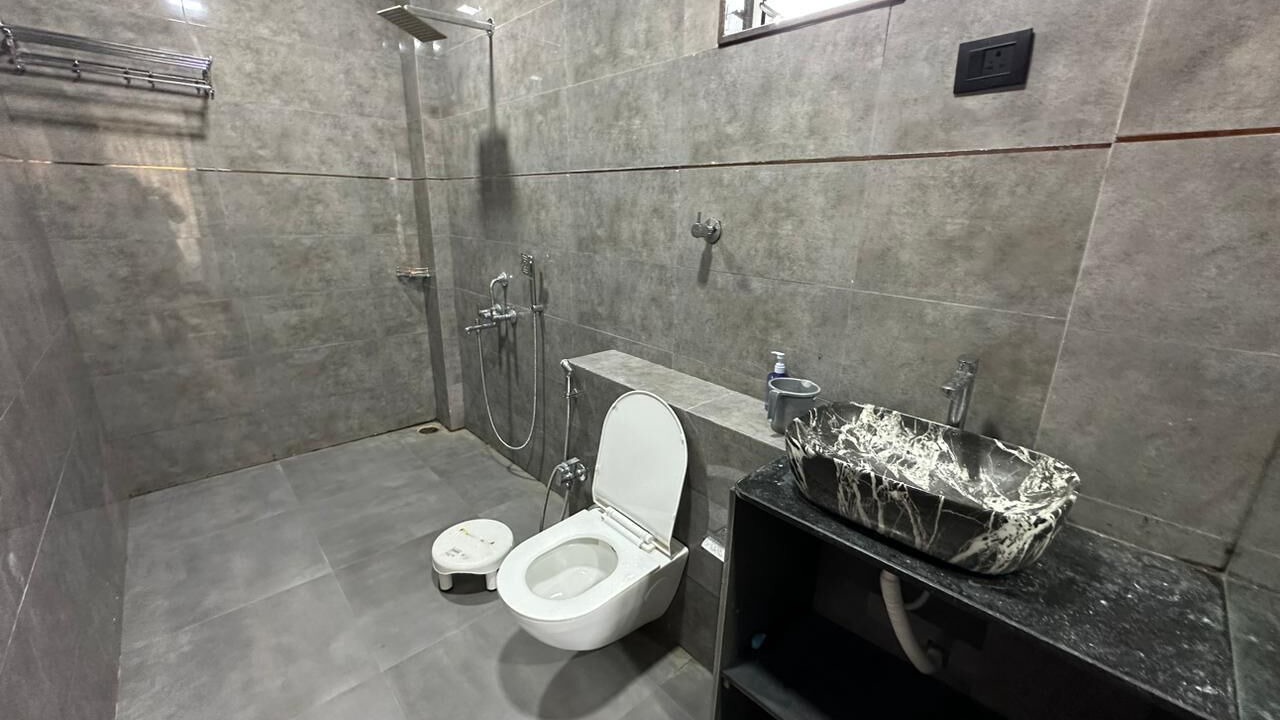 Photo of Bathroom in Igatpuri